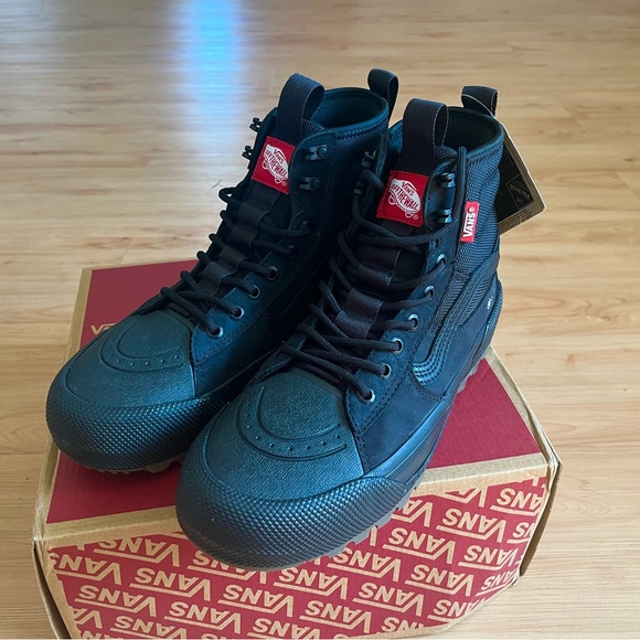 Vans SK8-HI GORE-TEX MTE-3 'BLACKOUT' Women 9.0 US Mens 7.5 US - Picture 6 of 13